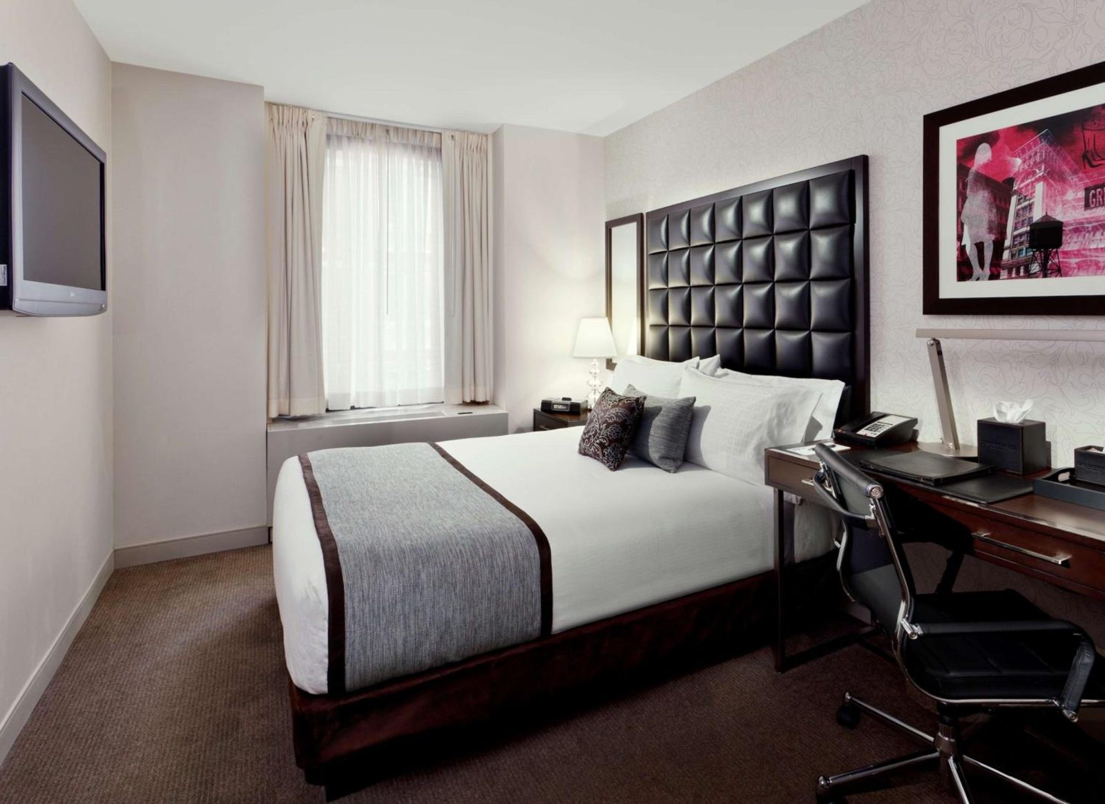 Distrikt Hotel New York City, Tapestry Collection by Hilton — photo 4